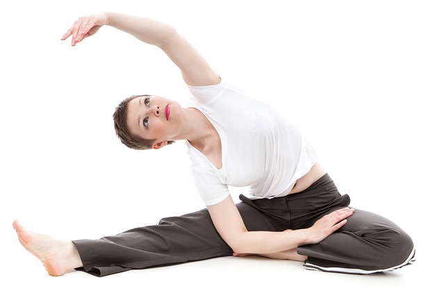 hacer ejercicios del yoga