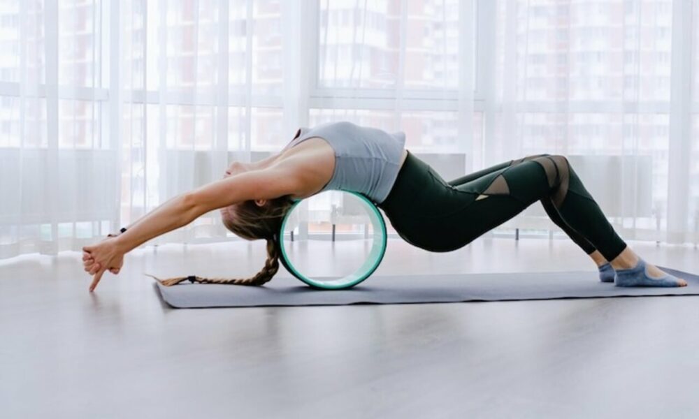 Eleva tus asanas: las 11 posturas difíciles de yoga para conseguir ser un  experto yogui